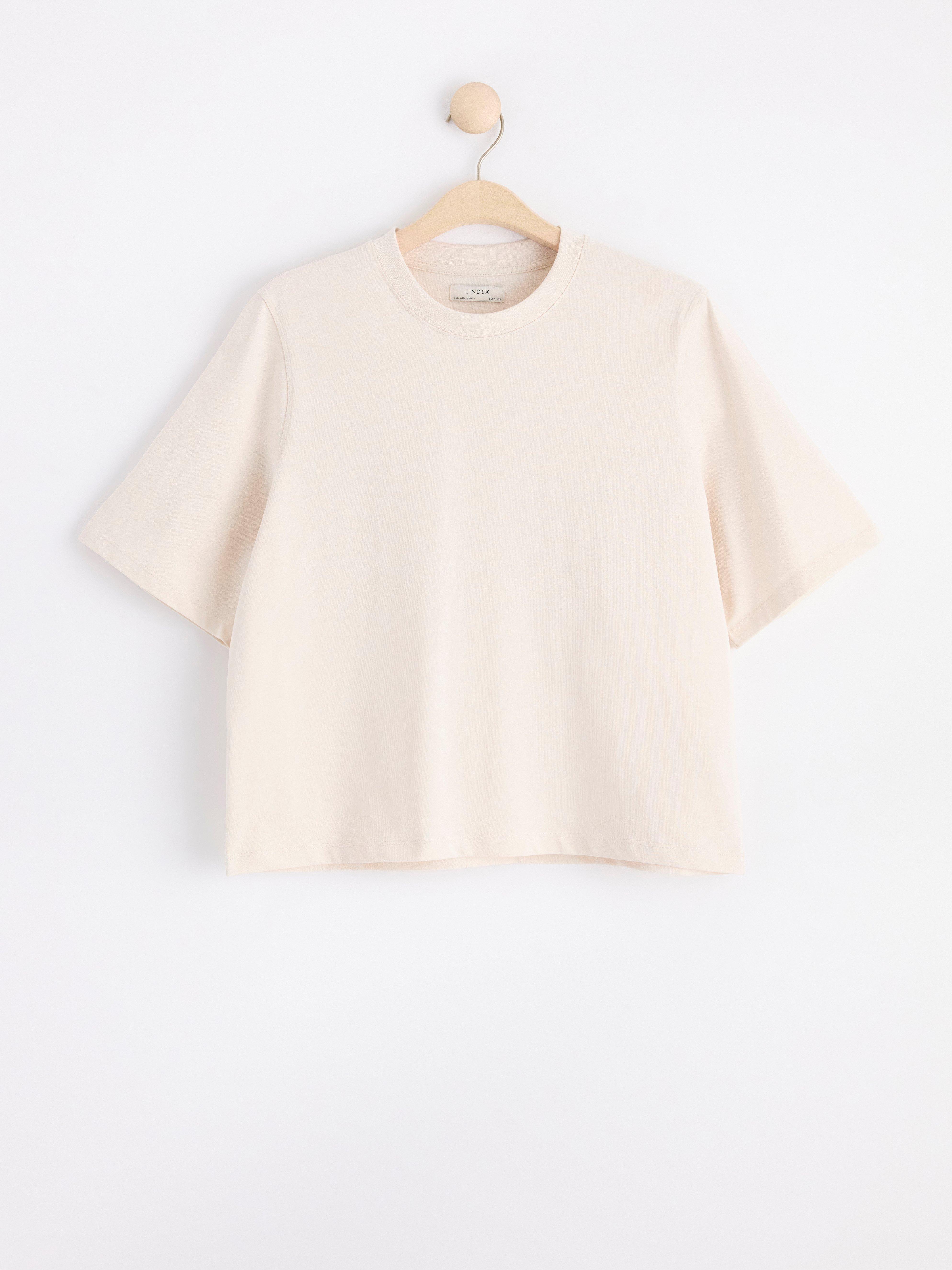Oversized t-shirt
