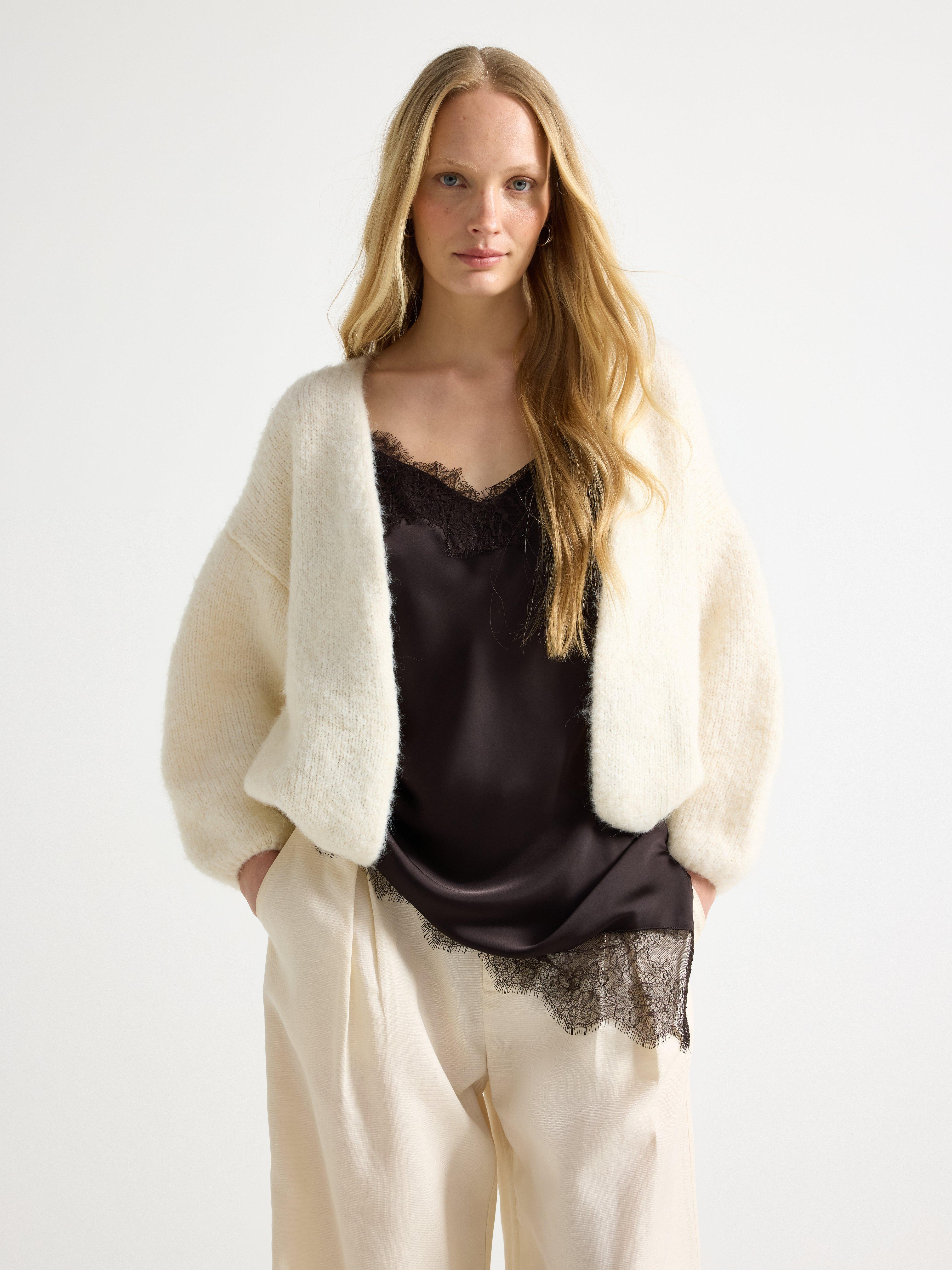 Stickad cardigan
