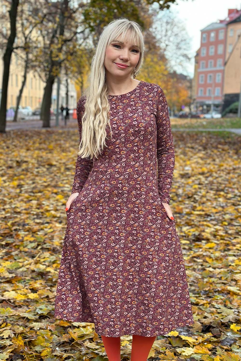 Kajsa klänning röd