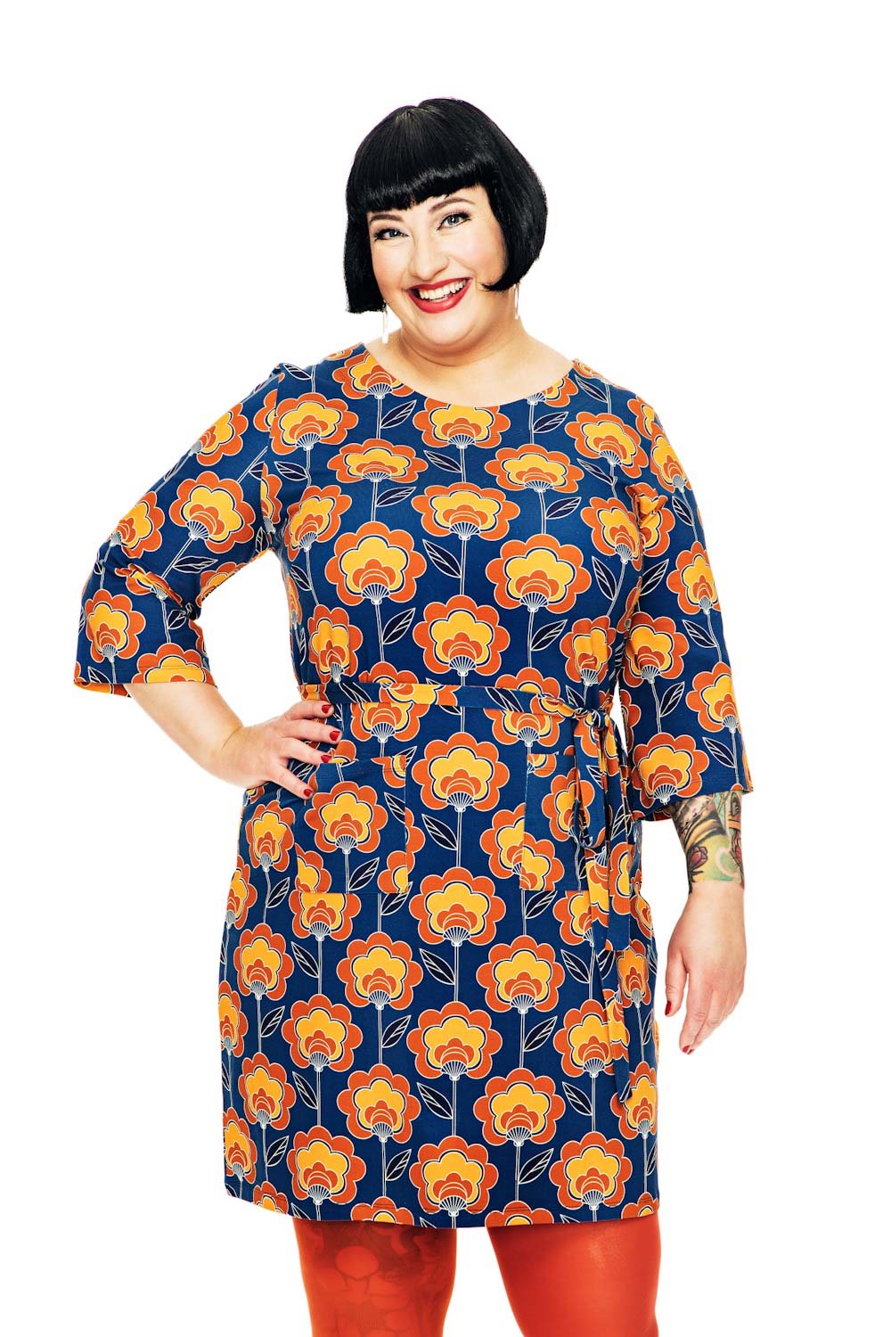 Cissi och Selma Doris klänning Retroblom Blåbrun